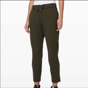 Lululemon Olive Green Woven On The Fly Pants 🍋✨